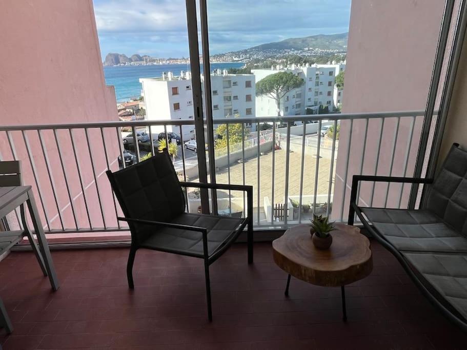 T2 Pleine Vue Mer, Plage A Pied - La Ciotat Bagian luar foto